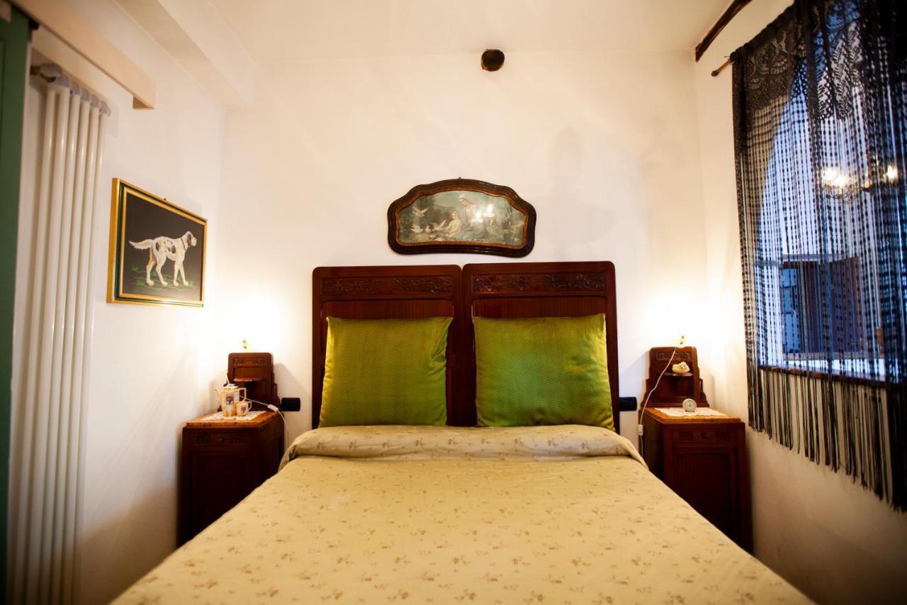 Aparthotel Antica Molina Faggeto Lario Exterior foto